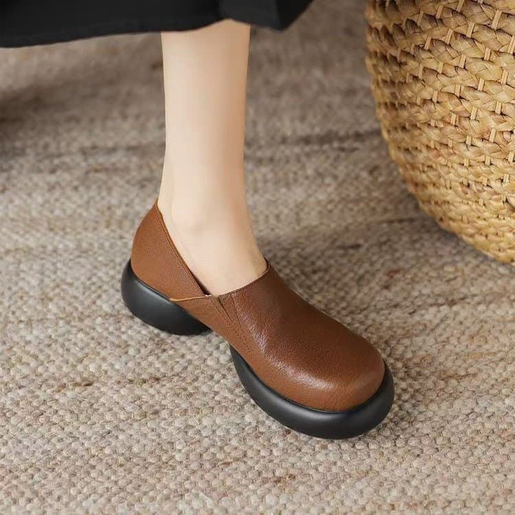 ZELEDA Round Toe Platform - Image 3