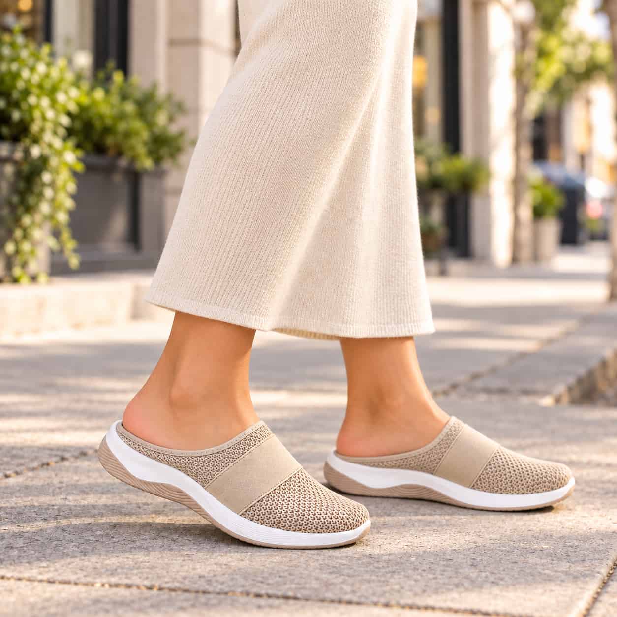 Daire Comfort Slip-On - Image 4
